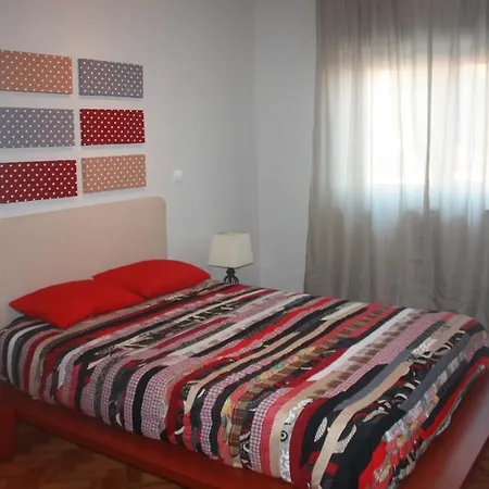 Casa Da Avenida Δωμάτια σε οικογενειακή κατοικία Λεϊρία